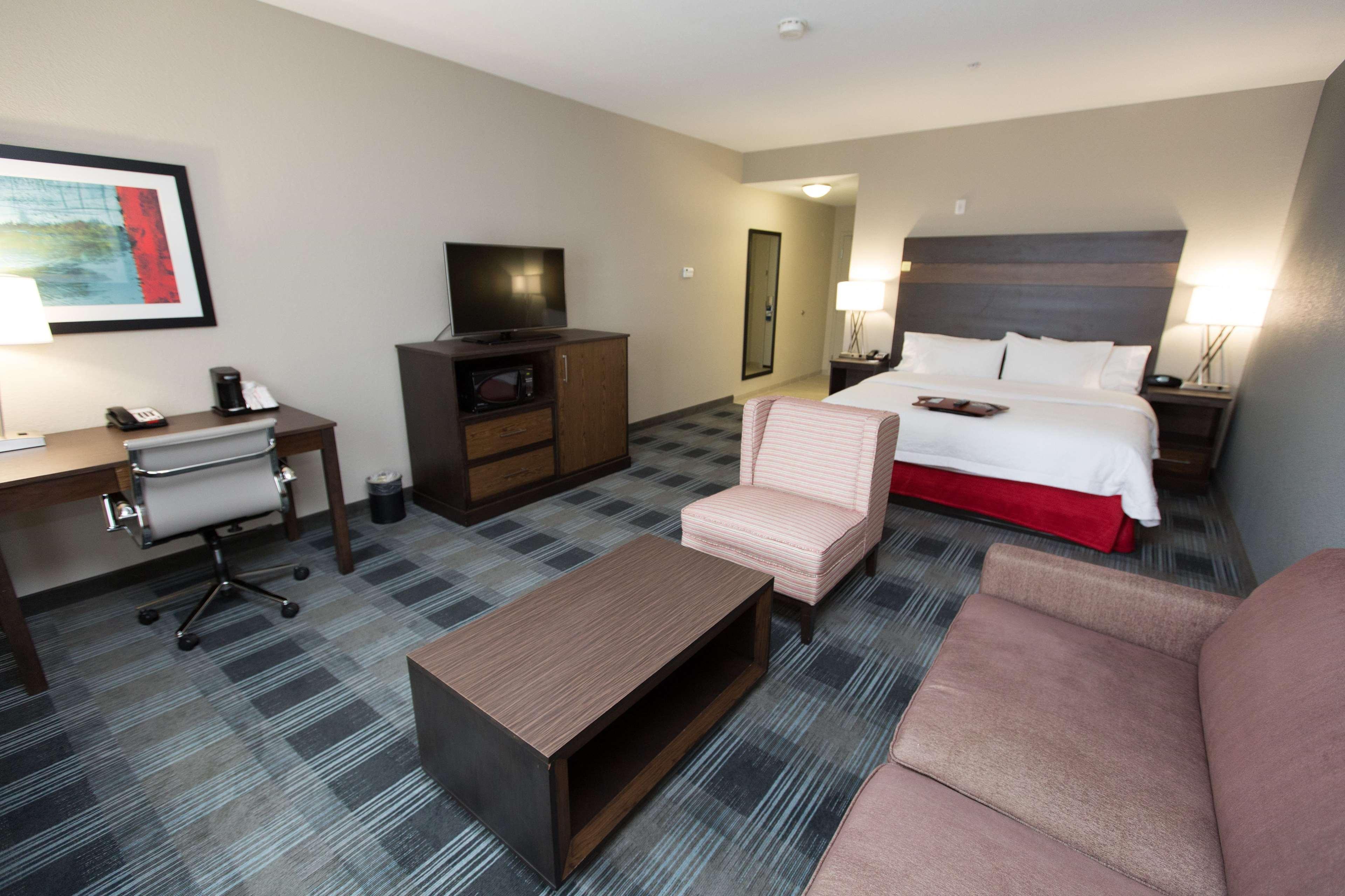 Hampton Inn & Suites Oklahoma City Airport Exterior foto